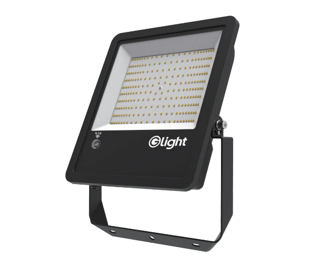 LED Floodlight w/ Sensor 200w Bright Star
